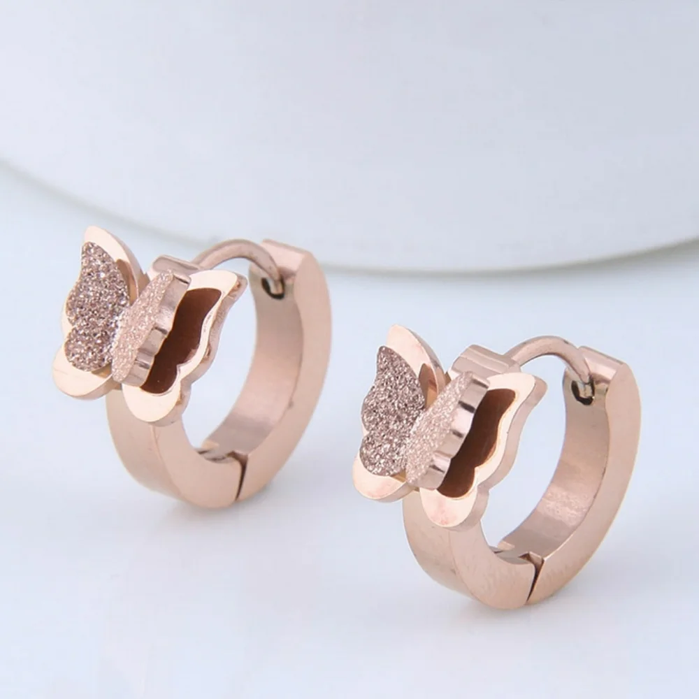 NEW!🦋Buttlefly Earings Stainless Steel 8mm - Picture 1 of 2